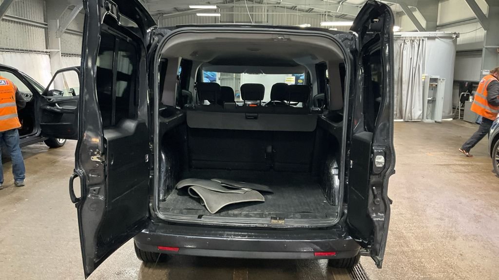 Used Fiat Doblo 2018 for sale - 77319619: Photo 18