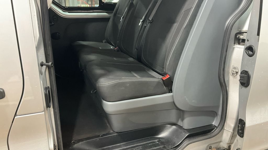 Used Renault Trafic 2018 for sale - 77227057: Photo 17