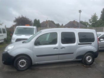 Used Renault Kangoo 2015 for sale - 79449923: Photo