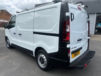 Used Vauxhall Vivaro 2016 for sale - 76291778: Photo