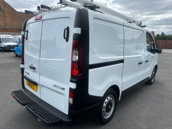 Used Vauxhall Vivaro 2016 for sale - 76291778: Photo 7
