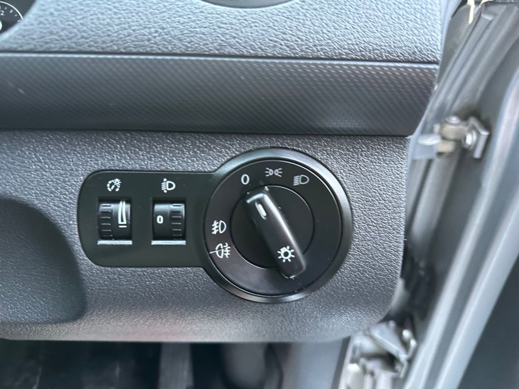 Used Volkswagen Caddy Maxi 2015 for sale - 77388758: Photo 14