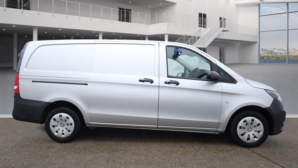 Used Mercedes-Benz Vito 2018 for sale - 76487032: Photo 10