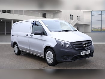 Used Mercedes-Benz Vito 2018 for sale - 76487032: Photo