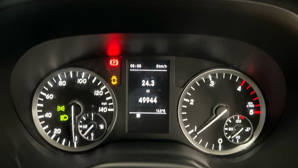 Used Mercedes-Benz Vito 2018 for sale - 76487032: Photo 5