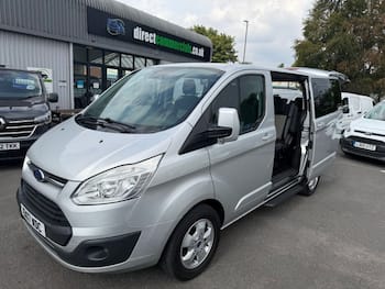 Used Ford Tourneo Custom 2017 for sale - 79643144: Photo