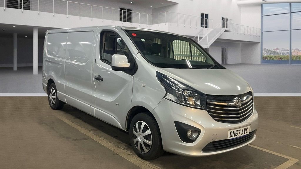 Used Vauxhall Vivaro 2017 for sale - 77720257: Photo 3
