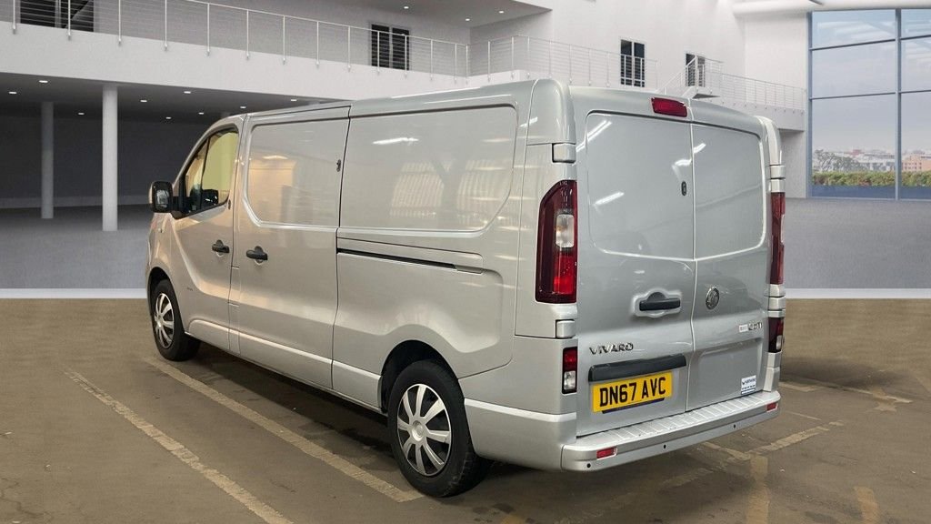 Used Vauxhall Vivaro 2017 for sale - 77720257: Photo 6