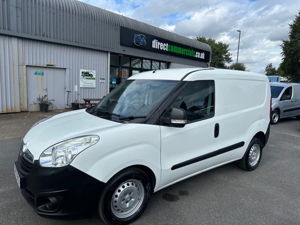 Used Vauxhall Combo 2017 for sale - 75685239: Photo 1