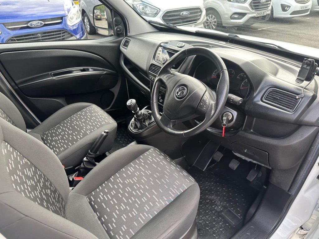 Used Vauxhall Combo 2017 for sale - 75685239: Photo 13