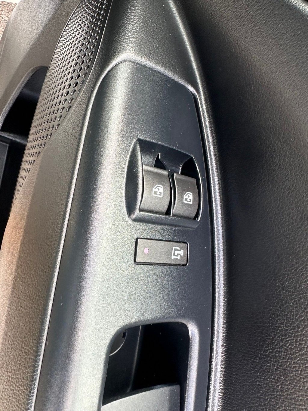 Used Vauxhall Combo 2017 for sale - 75685239: Photo 19