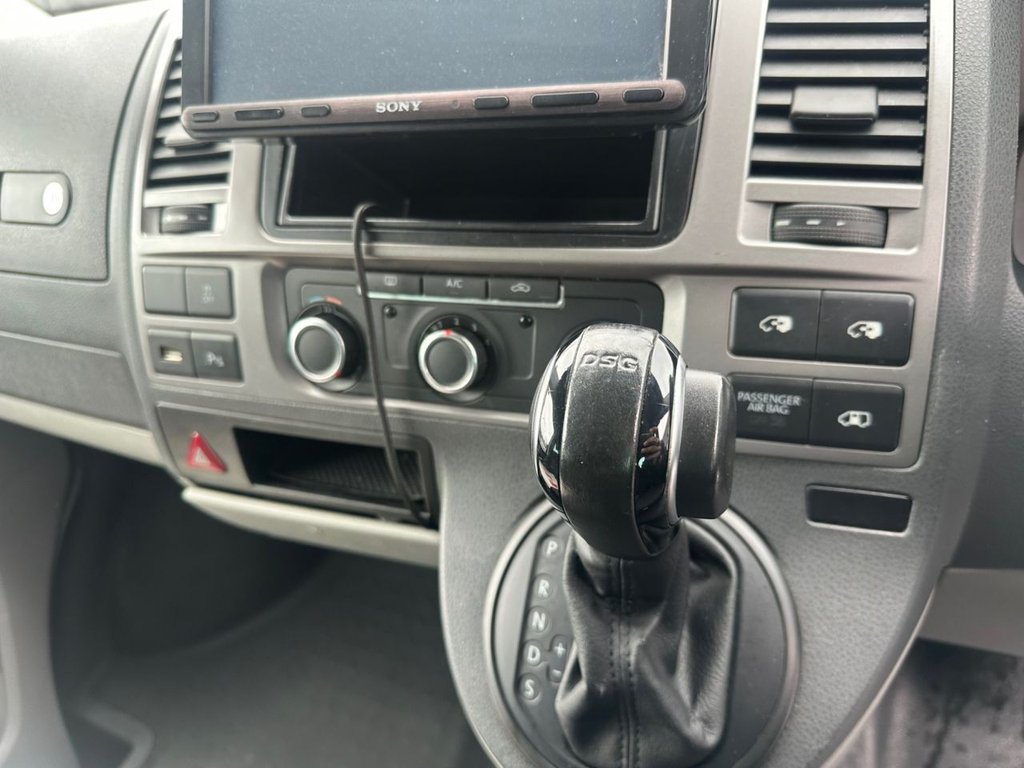 Used Volkswagen Transporter 2015 for sale - 78167071: Photo 11