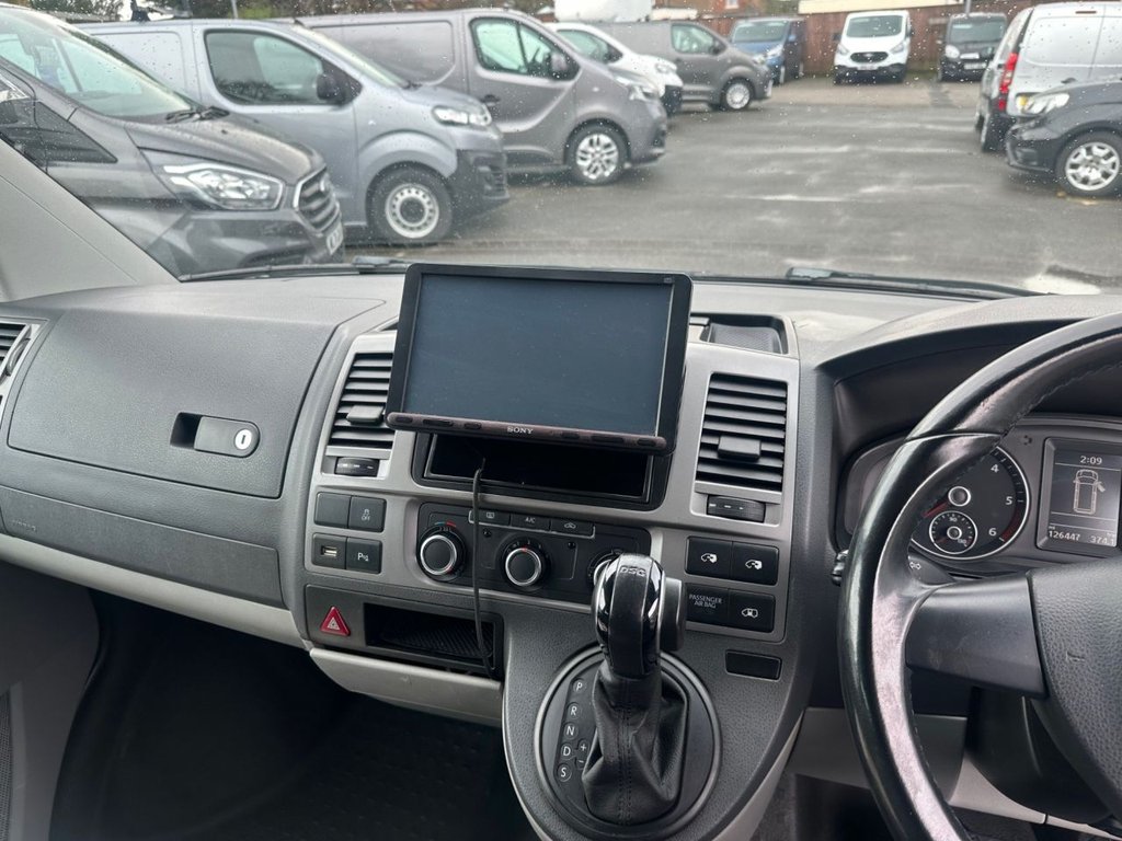 Used Volkswagen Transporter 2015 for sale - 78167071: Photo 14