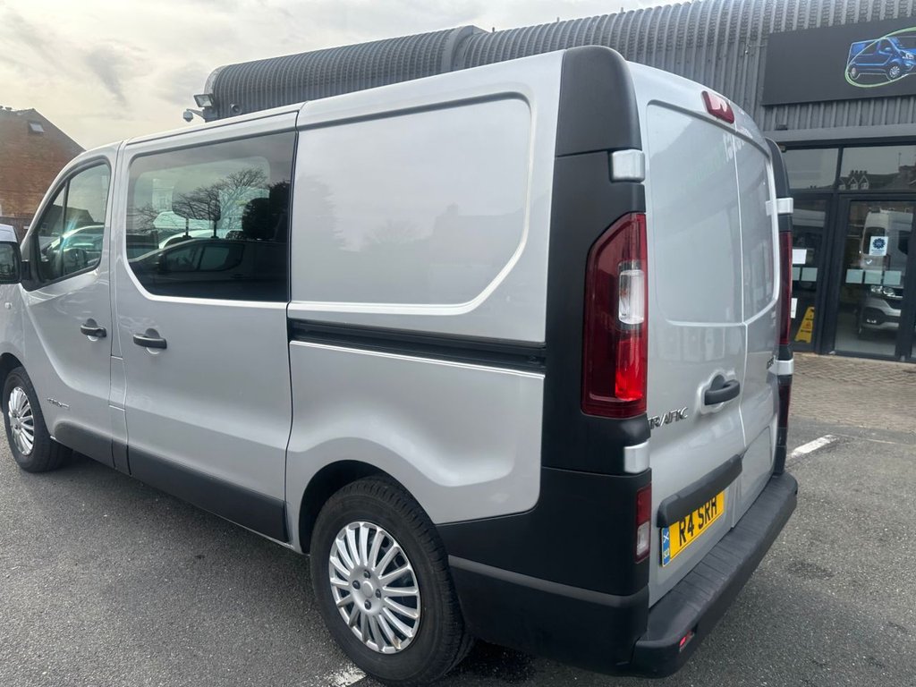 Used Renault Trafic 2015 for sale - 77583641: Photo 25