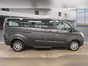Used Ford Tourneo Custom 2022 for sale - 76010331: Photo
