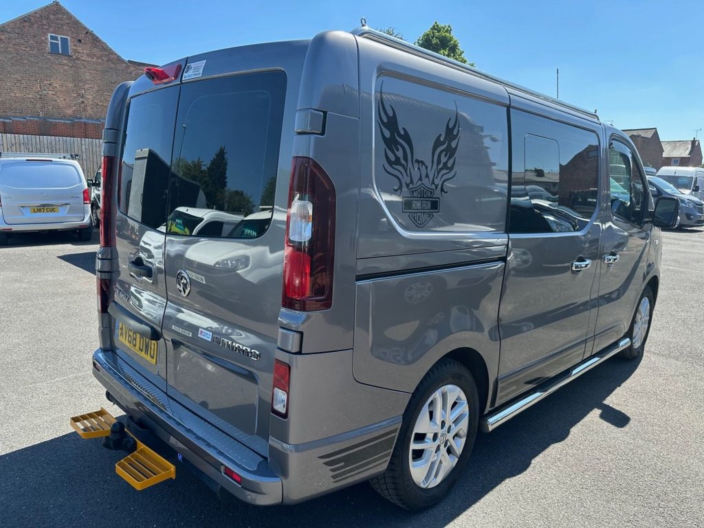 Used Vauxhall Vivaro 2018 for sale - 77666615: Photo 25