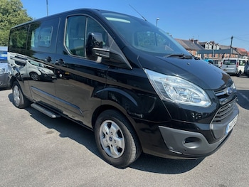 Used Ford Tourneo Custom 2017 for sale - 79442731: Photo