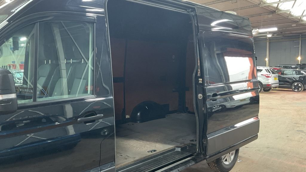 Used Volkswagen Crafter 2021 for sale - 77792000: Photo 15