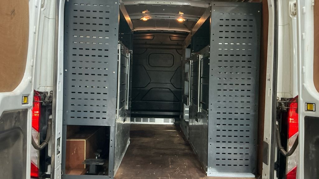 Used Ford Transit 2022 for sale - 76642826: Photo 10