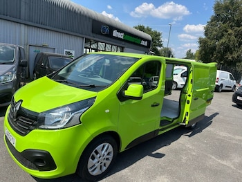 Used Renault Trafic 2015 for sale - 79178592: Photo