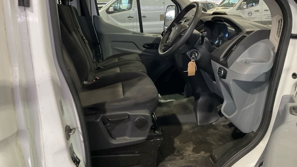 Used Ford Transit 2017 for sale - 77342123: Photo 12
