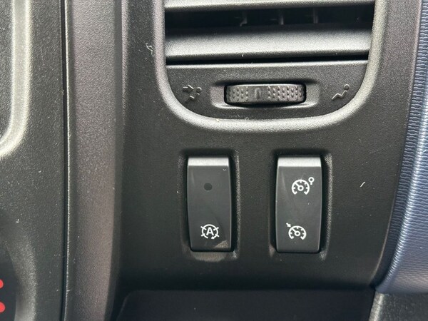 Used Vauxhall Vivaro 2015 for sale - 76029127: Photo 19