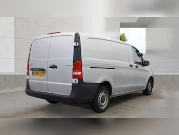 Used Mercedes-Benz Vito 2015 for sale - 78908437: Photo