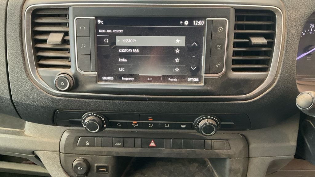 Used Vauxhall Vivaro 2019 for sale - 78117423: Photo 16