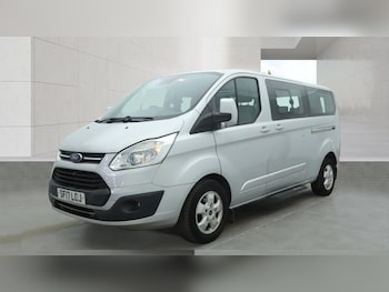 Used Ford Tourneo Custom 2017 for sale - 78863575: Photo