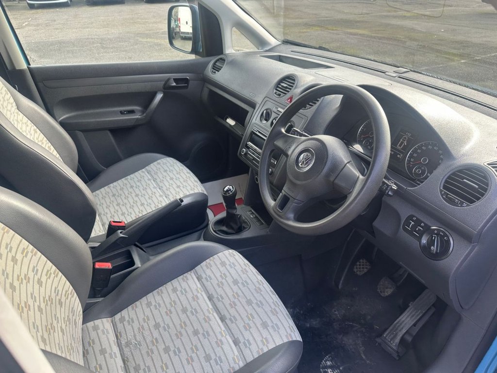 Used Volkswagen Caddy Maxi 2014 for sale - 77655418: Photo 12