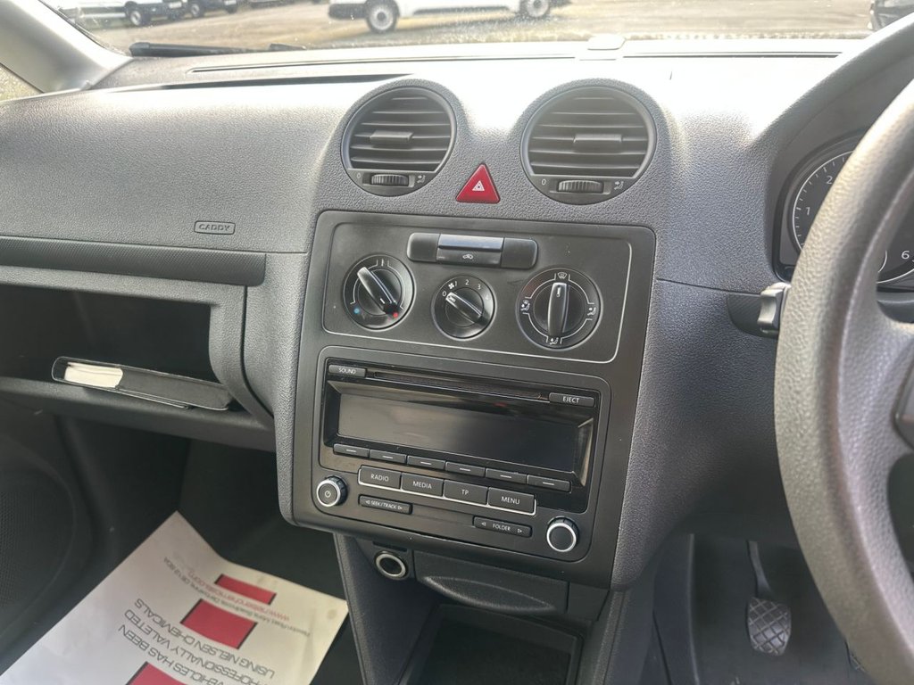 Used Volkswagen Caddy Maxi 2014 for sale - 77655418: Photo 14