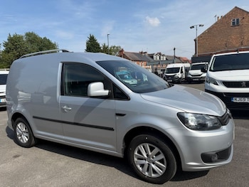 Used Volkswagen Caddy 2016 for sale - 79409354: Photo
