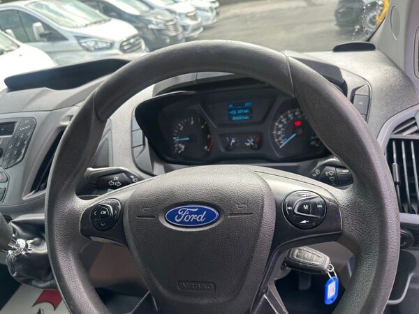 Used Ford Transit Custom 2017 for sale - 74639048: Photo 12