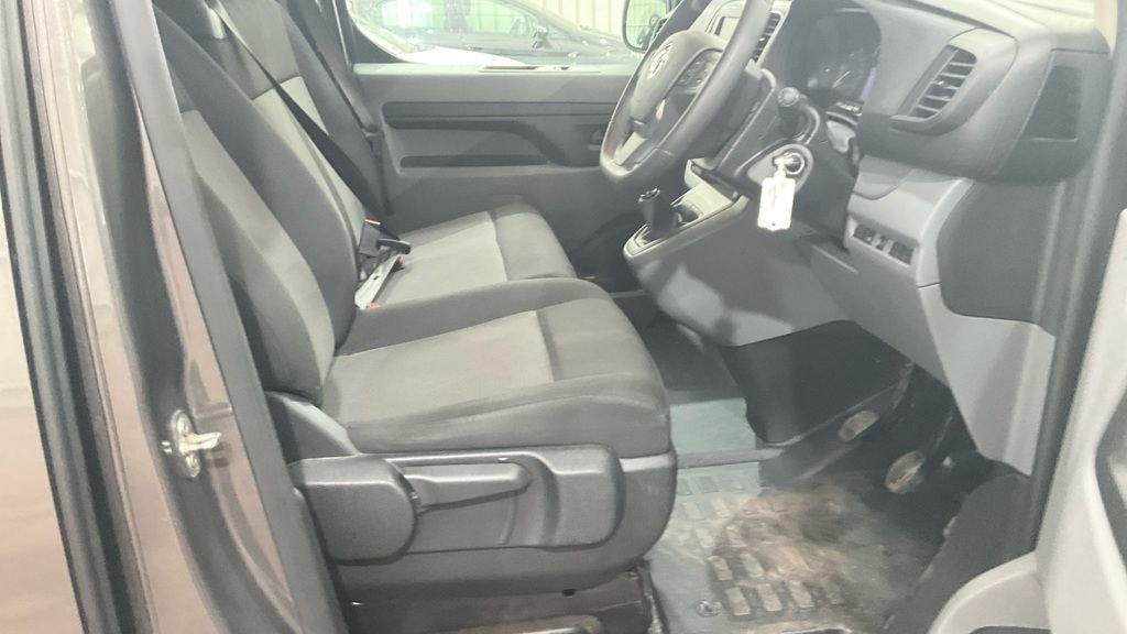 Used Vauxhall Vivaro Life 2022 for sale - 76642799: Photo 11