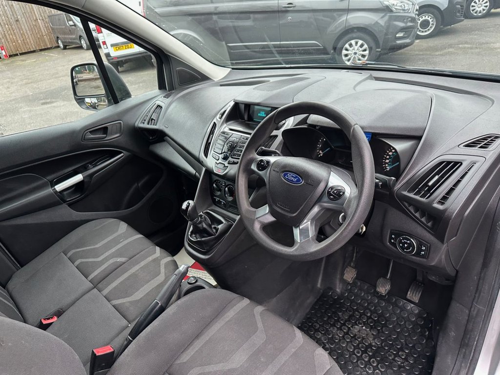 Used Ford Transit Connect 2017 for sale - 77582903: Photo 17