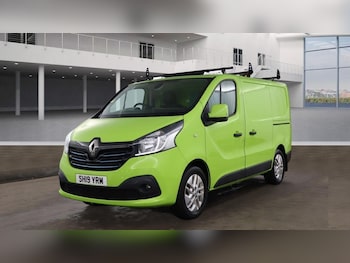 Renault Trafic feature image