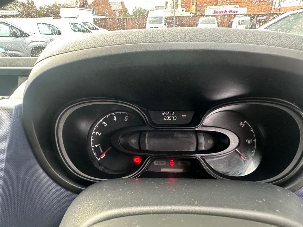Used Vauxhall Vivaro 2016 for sale - 77199972: Photo 12