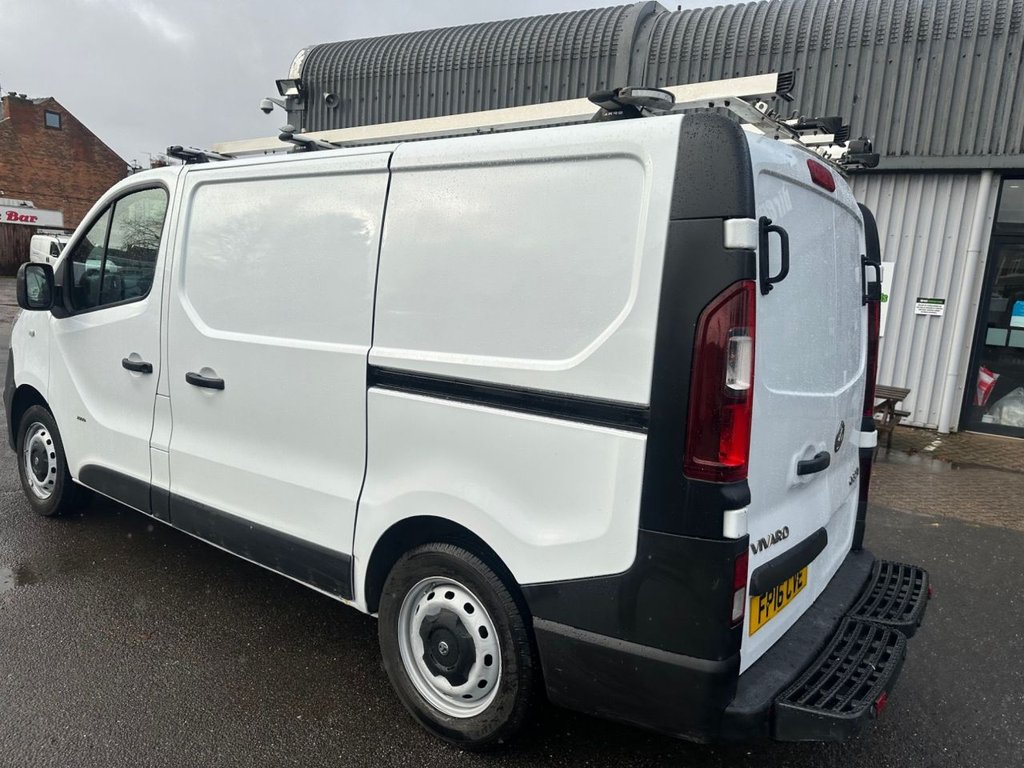 Used Vauxhall Vivaro 2016 for sale - 77199972: Photo 4