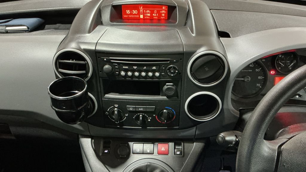 Used Peugeot Partner 2017 for sale - 77636760: Photo 15