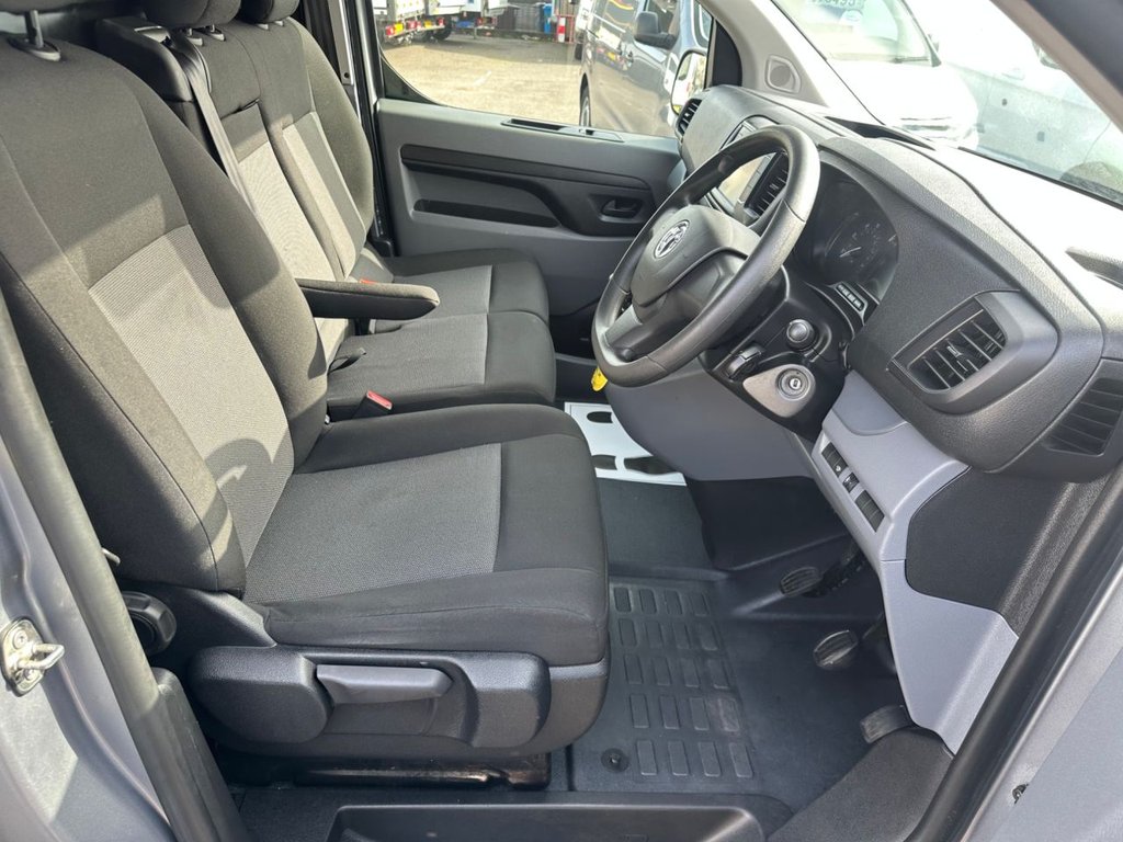 Used Vauxhall Vivaro 2022 for sale - 77771058: Photo 11