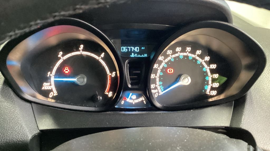 Used Ford Transit Courier 2015 for sale - 77139873: Photo 13