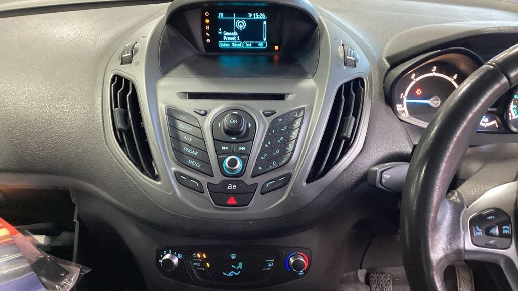 Used Ford Transit Courier 2015 for sale - 77139873: Photo 17