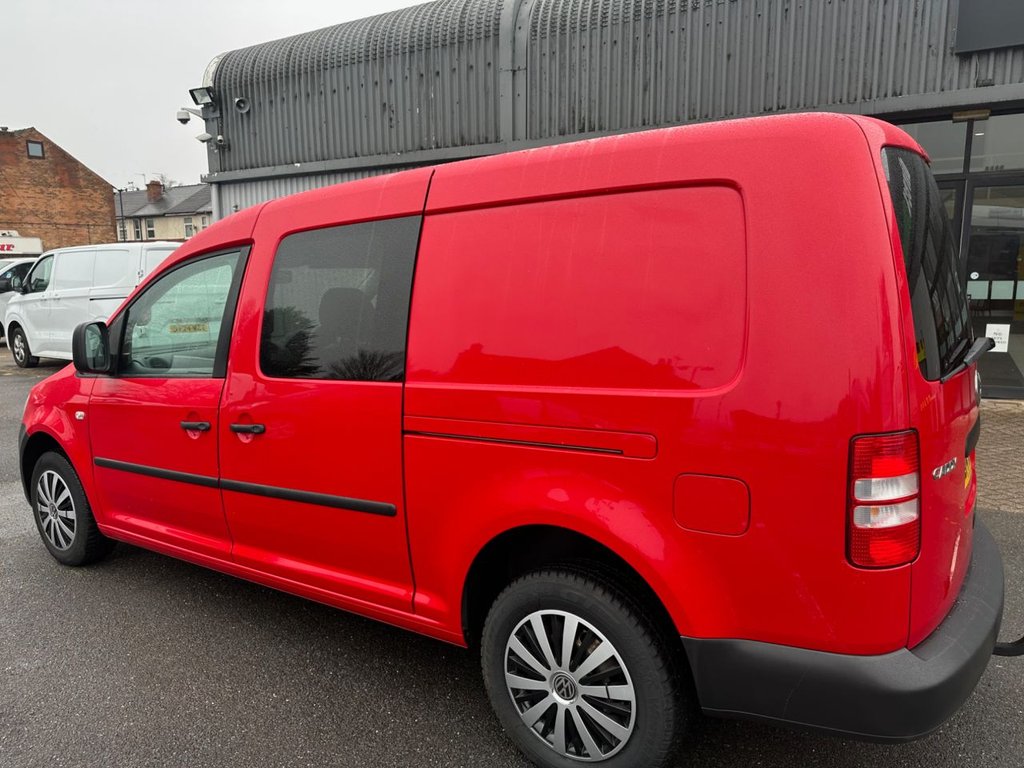 Used Volkswagen Caddy Maxi 2014 for sale - 77145650: Photo 5