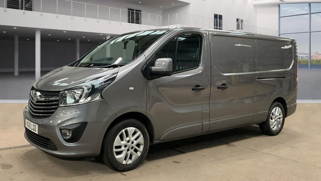 Used Vauxhall Vivaro 2019 for sale - 78030296: Photo 1
