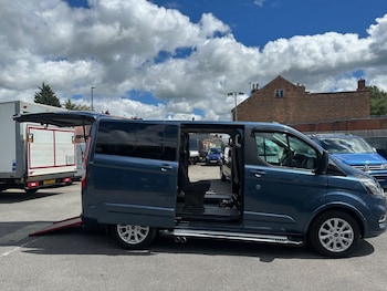 Used Ford Tourneo Custom 2019 for sale - 78892374: Photo