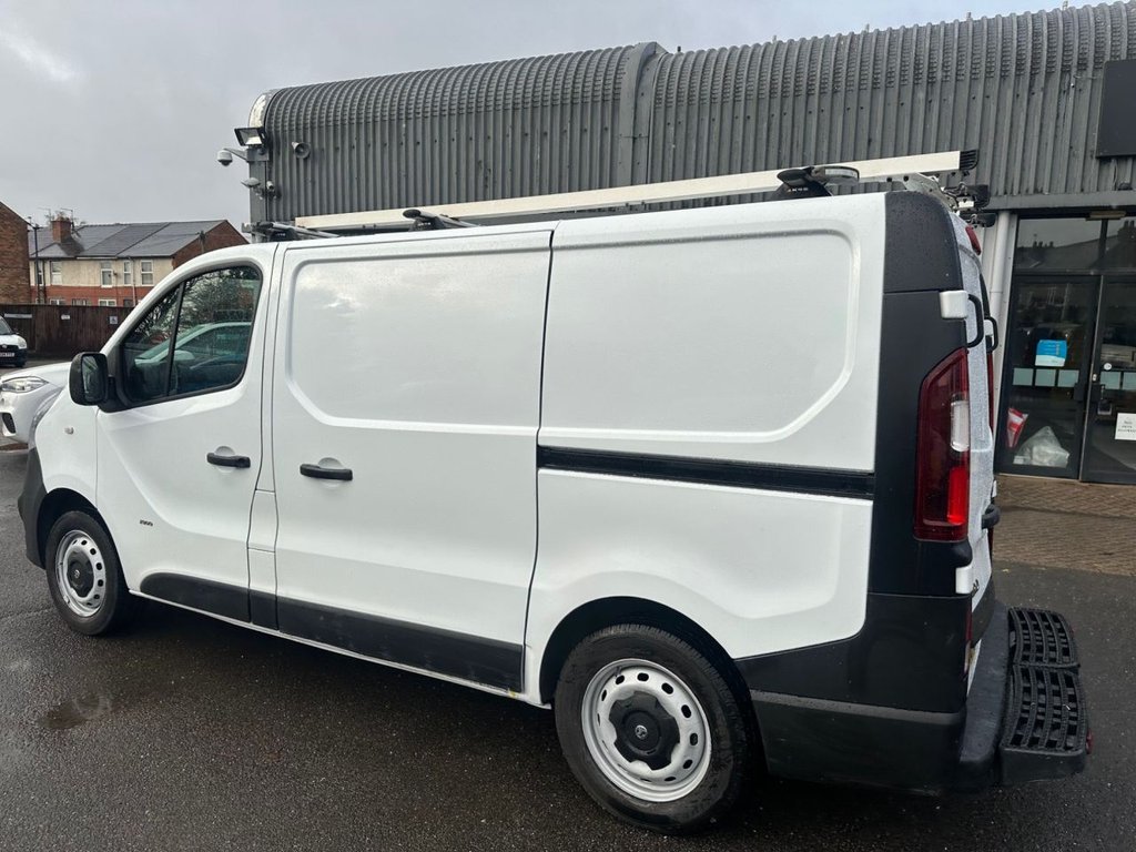Used Vauxhall Vivaro 2017 for sale - 78096793: Photo 3