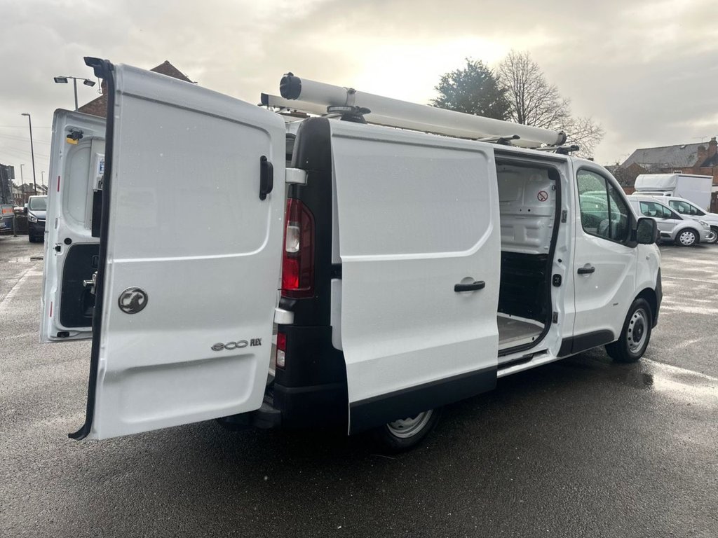 Used Vauxhall Vivaro 2017 for sale - 78096793: Photo 5