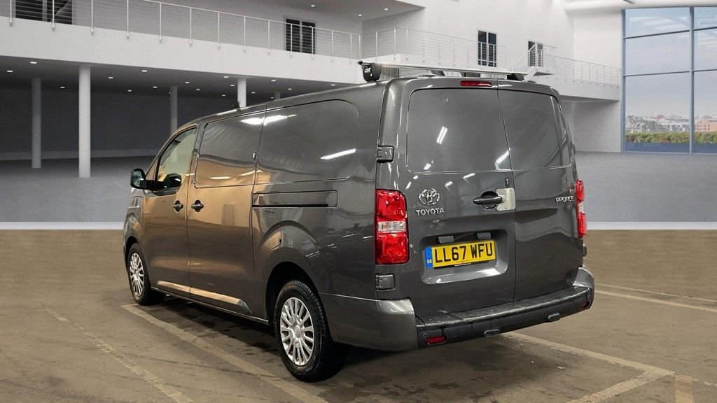 Used Toyota ProAce 2018 for sale - 77172205: Photo 10