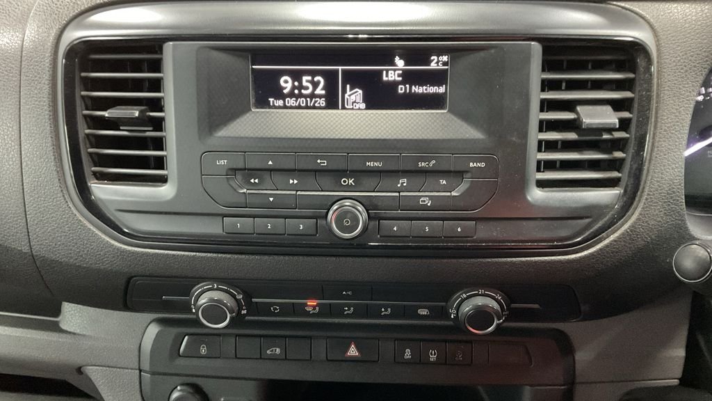 Used Toyota ProAce 2018 for sale - 77172205: Photo 17