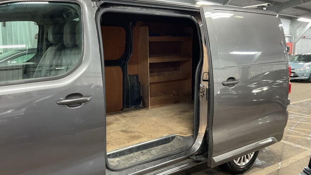 Used Toyota ProAce 2018 for sale - 77172205: Photo 20